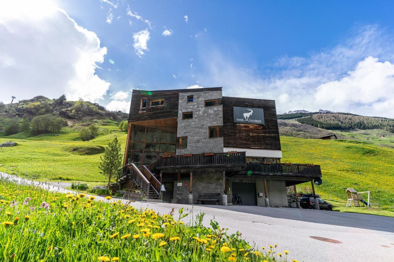 Hotel Steinbock Vals Buitenkant foto
